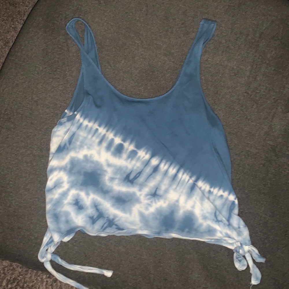 Cropped tye dye tank